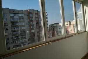 Квартира Lutsk Apartment ул.Липинского 3. Апартаменты 4-местный + 2 доп. места 8