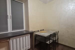 Lutsk Apartment возле автостанции, ул. Кравчука, 40 5