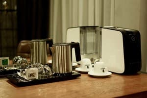 MOJO Boutique Hotel 10