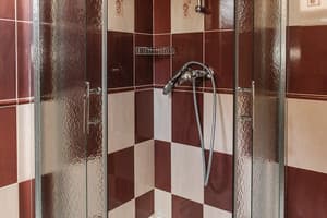 Отель Рестпарк. Деревяный коттедж 13