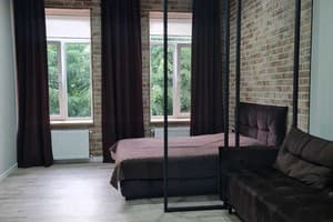 в центре, ул. Л. Украинской, 46 3